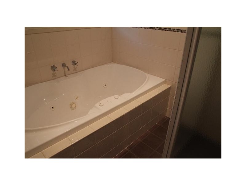 15 Lee Court, Mount Gambier SA 5290