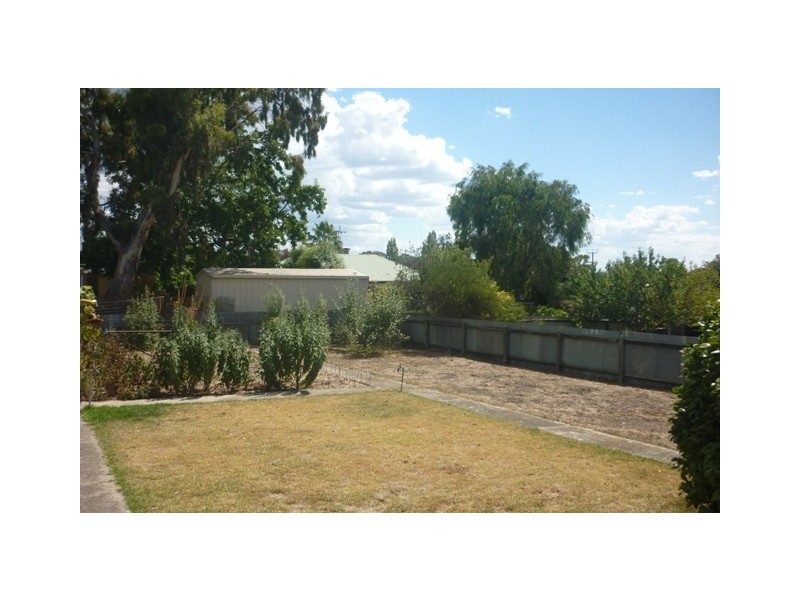 90 Crouch Street South, Mount Gambier SA 5290