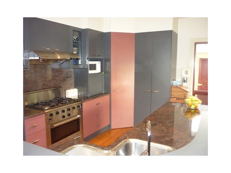 75 Wehl Street North, Mount Gambier SA 5290