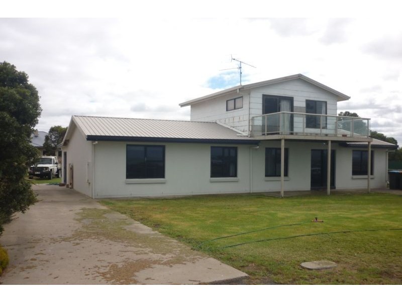 19 Sea Parade, Port Macdonnell SA 5291