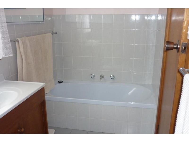 4/22 Buronga Avuenue, Mount Gambier SA 5290