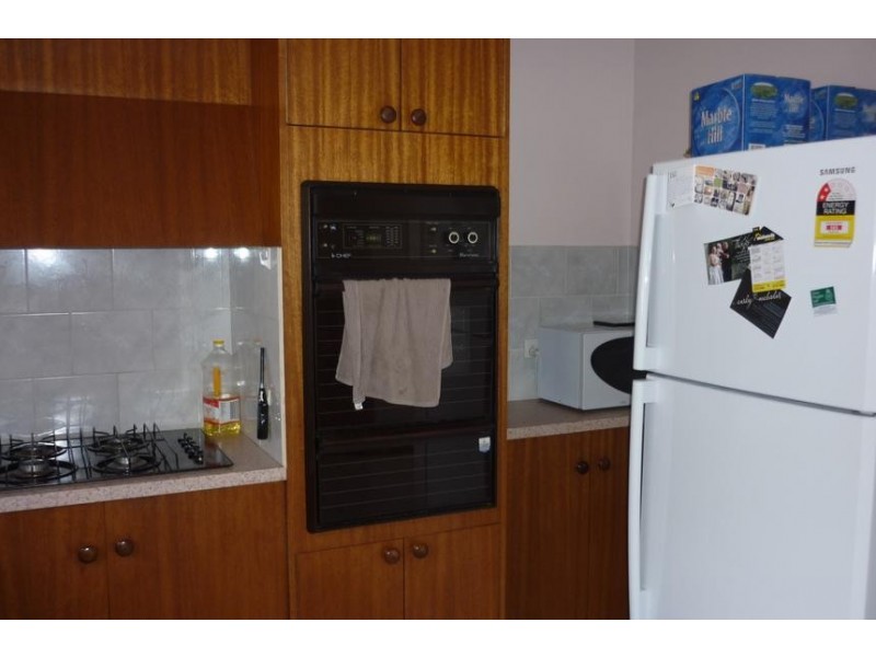 4/22 Buronga Avenue, Mount Gambier SA 5290