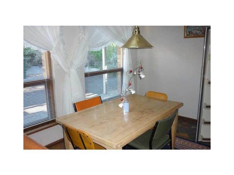 20 Lake Terrace WEST, Mount Gambier SA 5290