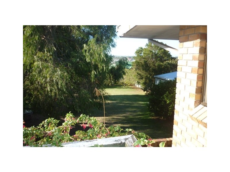 20 Lake Terrace WEST, Mount Gambier SA 5290