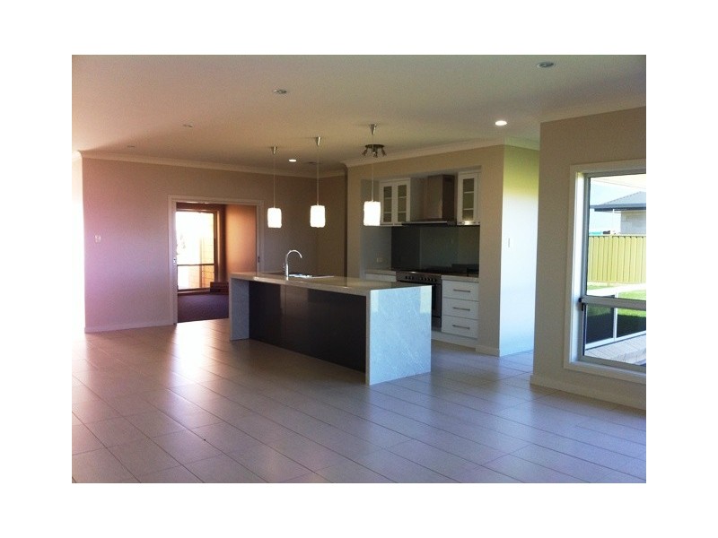 25 Hilltop Avenue, Mount Gambier SA 5290