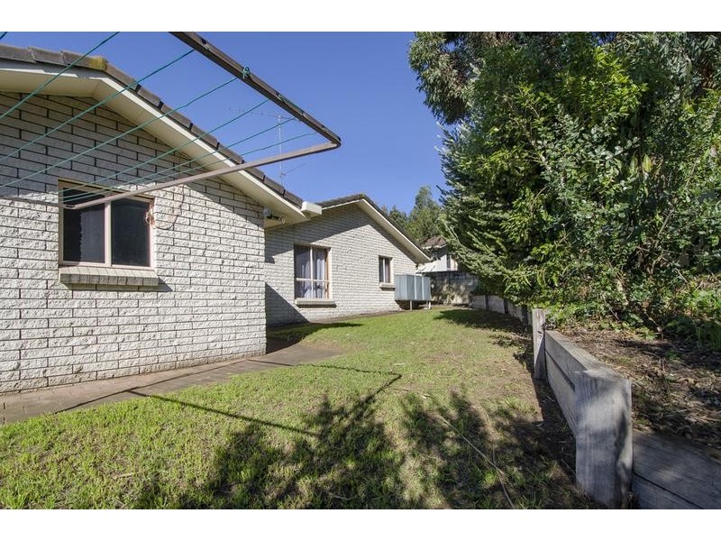 Unit 4 /22 Buronga Avenue, Mount Gambier SA 5290