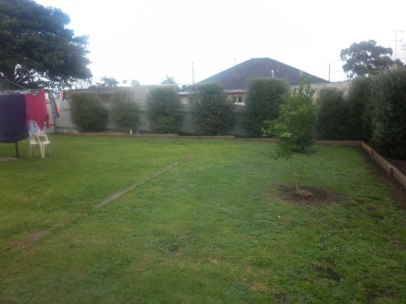 5 Birdwood Avenue, Mount Gambier SA 5290