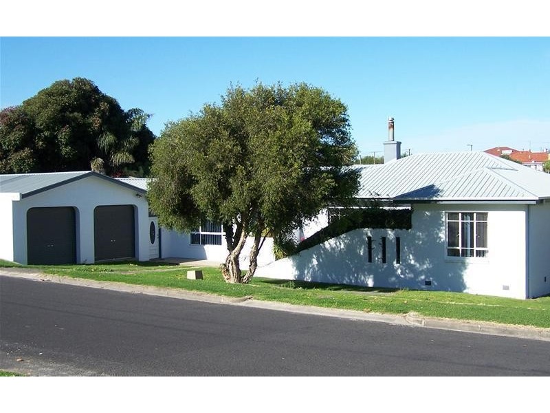 14 Chauvel Street, Mount Gambier SA 5290