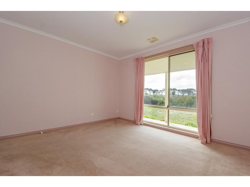 21 Eight Mile Creek Road, Eight Mile Creek SA 5291