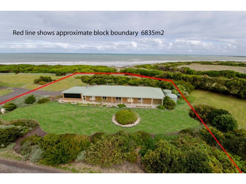 21 Eight Mile Creek Road, Eight Mile Creek SA 5291