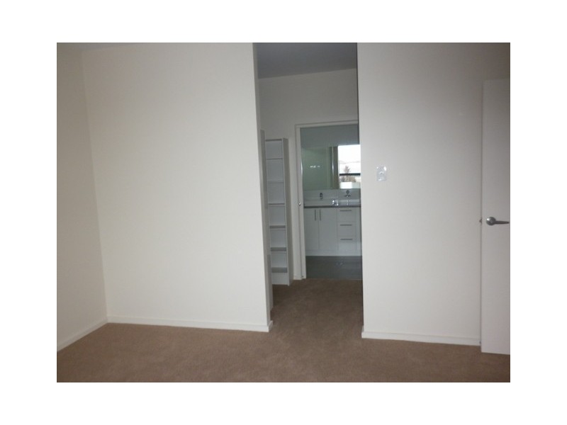 3 Colonel Light Place, Mount Gambier SA 5290