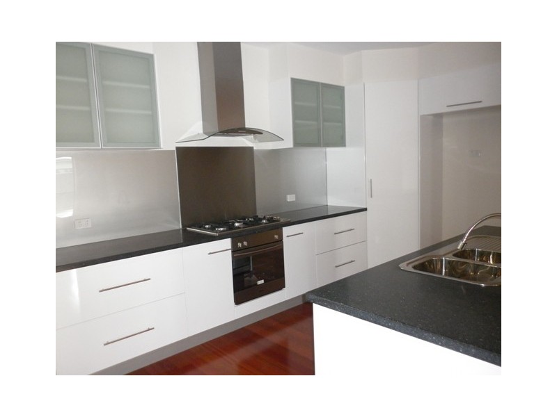 3 Colonel Light Place, Mount Gambier SA 5290
