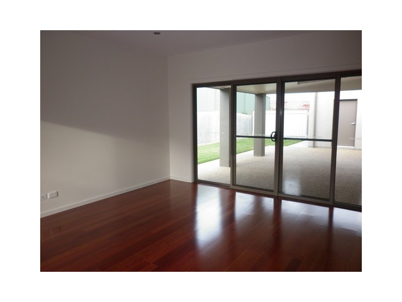 3 Colonel Light Place, Mount Gambier SA 5290