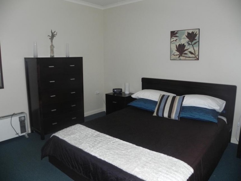 1/239 Jubilee Highway West, Mount Gambier SA 5290