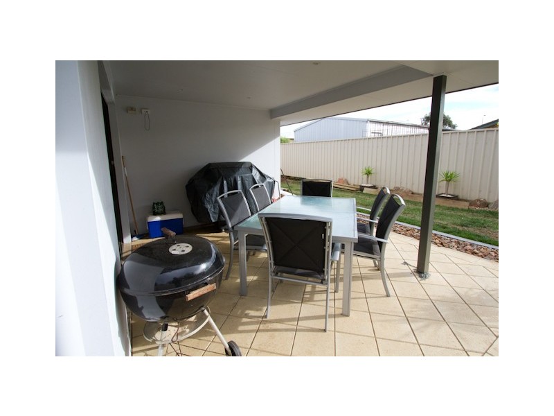 18 Gilmore Close, Mount Gambier SA 5290