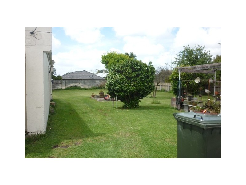 8 Umpherson Street, Mount Gambier SA 5290