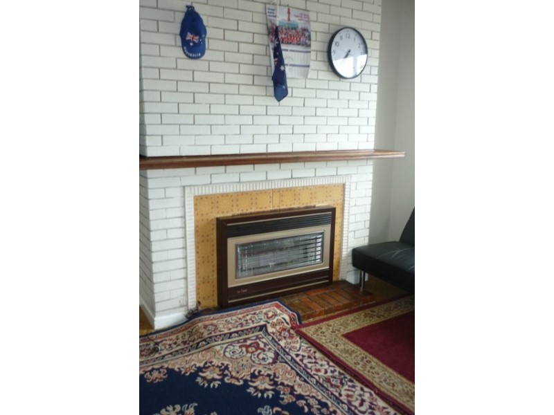 8 Umpherson Street, Mount Gambier SA 5290