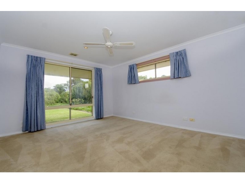 21 Eight Mile Creek Road, Eight Mile Creek SA 5291