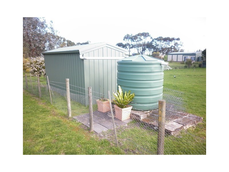 2 Border Road South, Donovans SA 5291