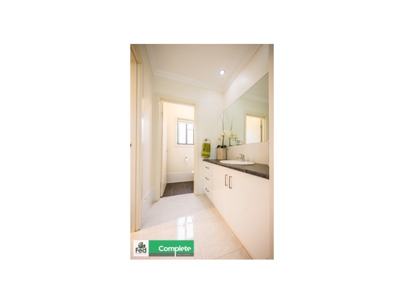 16 Mayflower Court, Mount Gambier SA 5290