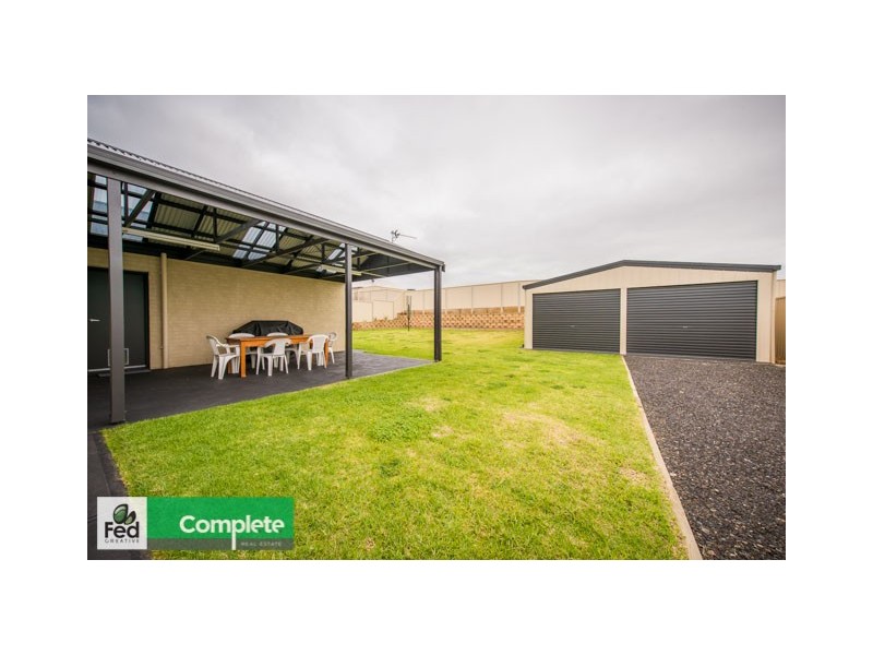 16 Mayflower Court, Mount Gambier SA 5290