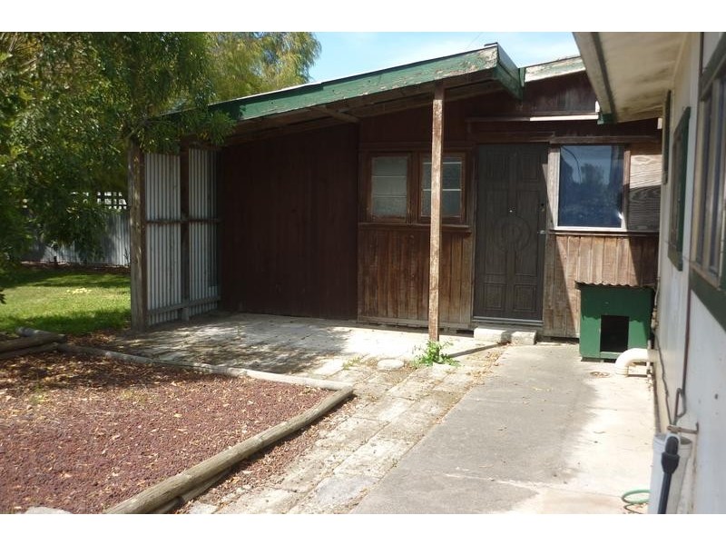 17 Morphett Terrace, Tarpeena SA 5277