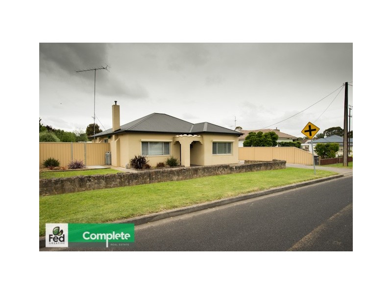 32 Umpherston Street, Mount Gambier SA 5290
