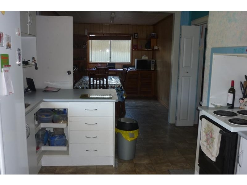 17 Morphett Terrace, Tarpeena SA 5277