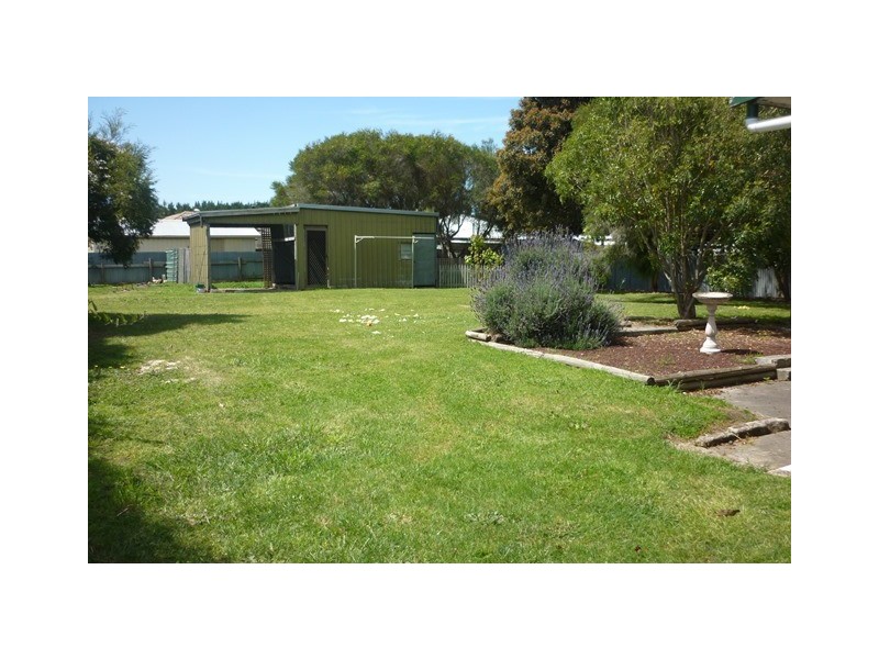 17 Morphett Terrace, Tarpeena SA 5277