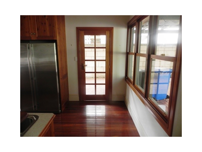 6 Anzac Street, Mount Gambier SA 5290