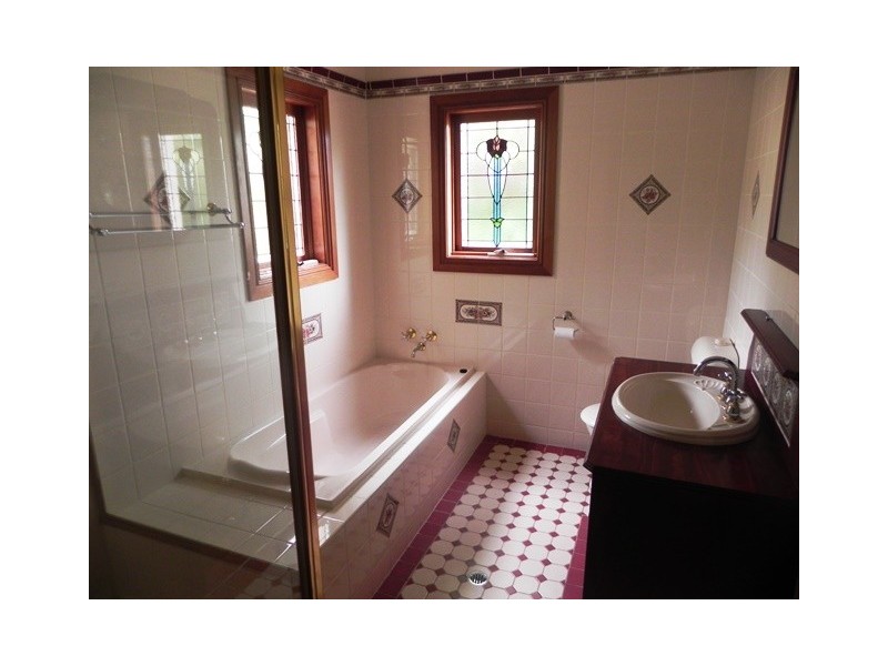 6 Anzac Street, Mount Gambier SA 5290