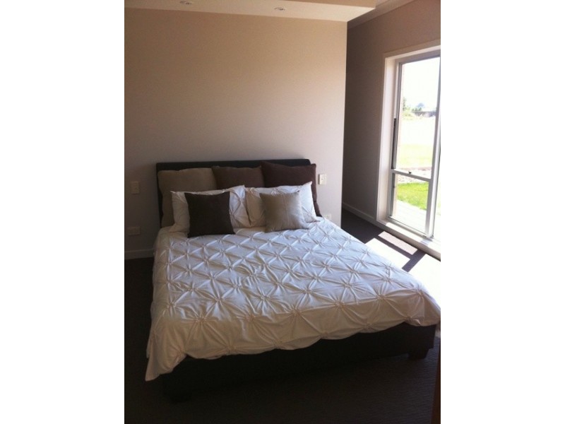 25 Hilltop Avenue, Mount Gambier SA 5290