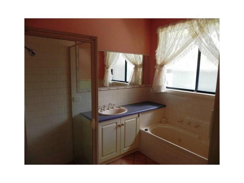 6 Max Young Drive, Mount Gambier SA 5290