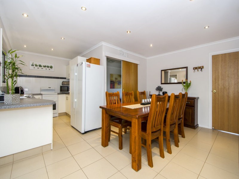 27 Bellshire Close, Mount Gambier SA 5290