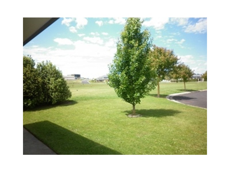 17 Dampier Court, Mount Gambier SA 5290