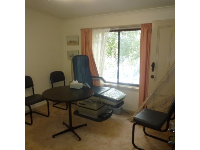 10 Wehl Street North, Mount Gambier SA 5290