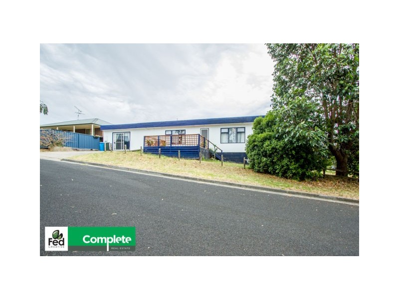 15 Sharley Avenue, Mount Gambier SA 5290