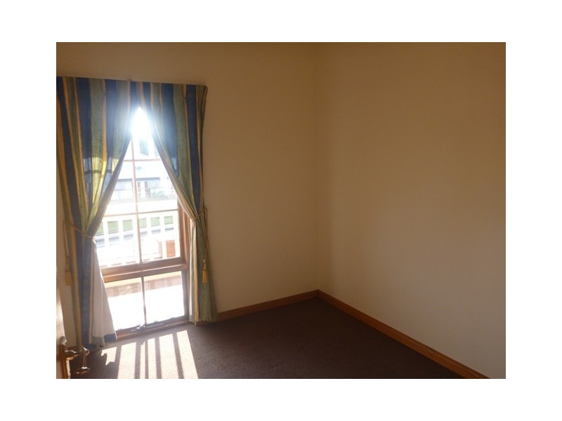 3/48 Crouch Street North, Mount Gambier SA 5290