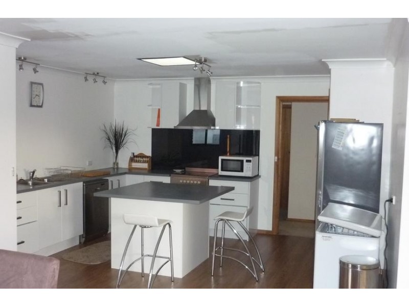 4 Wandaree Court, Mount Gambier SA 5290