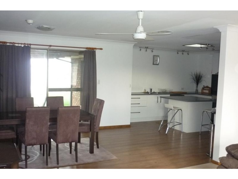 4 Wandaree Court, Mount Gambier SA 5290