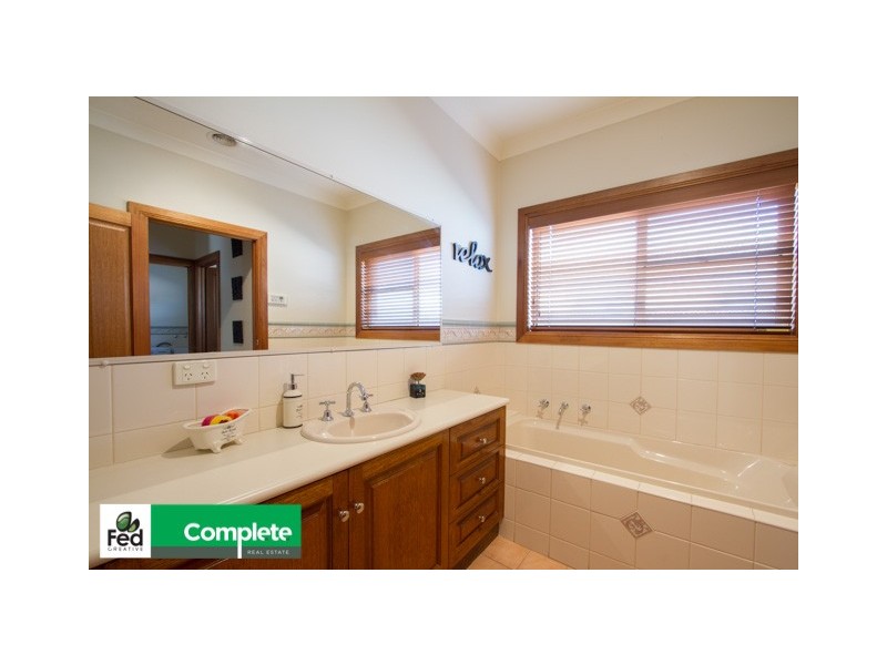 21 Max Young Drive, Mount Gambier SA 5290