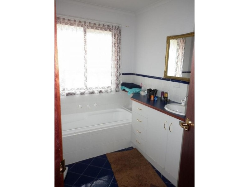 3 Hill Crescent, Mount Gambier SA 5290