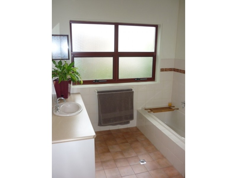 75 Wehl Street North, Mount Gambier SA 5290