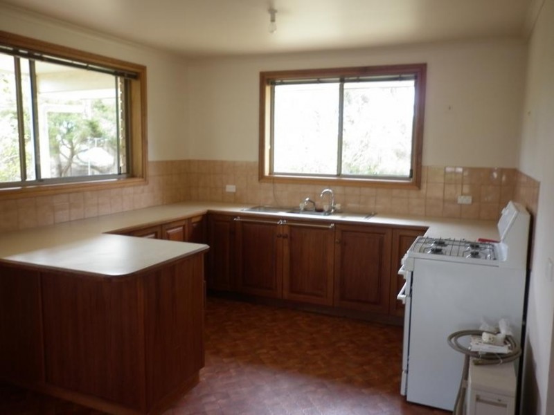 12 Bay Road, Allendale East SA 5291