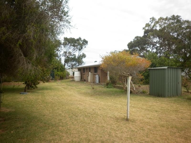12 Bay Road, Allendale East SA 5291