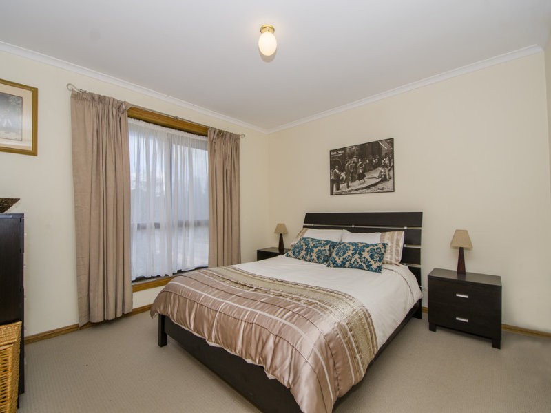 27 Belshire Place, Mount Gambier SA 5290