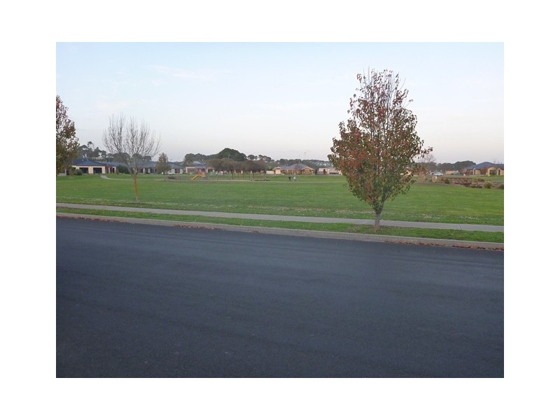 7 Lakewood Avenue, Mount Gambier SA 5290