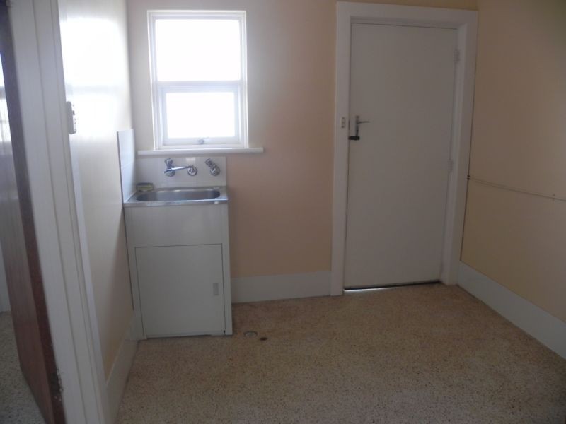 3/102 Wehl Street North, Mount Gambier SA 5290