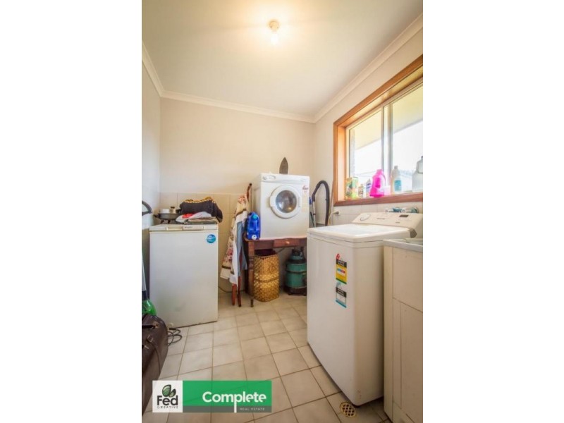 .. Murndal Court, Mount Gambier SA 5290