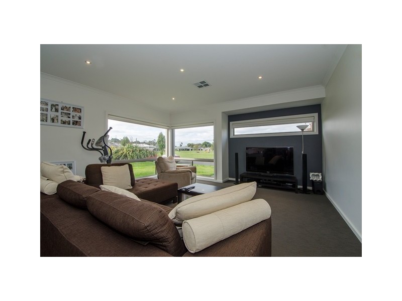 7 Lakewood Avenue, Mount Gambier SA 5290